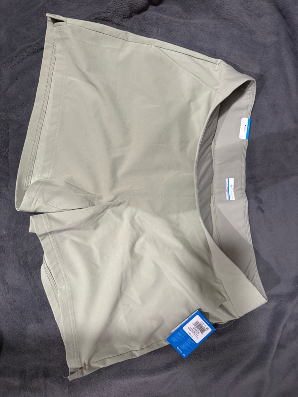 Columbia Sage Green Women's Athletic Shorts